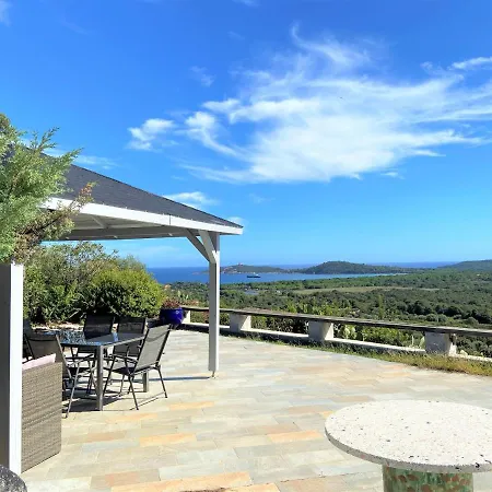 Villa Altetu